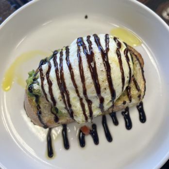 Oli's Kitchen - Avocado toast with egg over easy - Breakfast & Brunch Near Me - Honolulu, Hawaii Oli's Kitchen - Avocado toast with egg over easy - Breakfast & Brunch Near Me - Honolulu, Hawaii