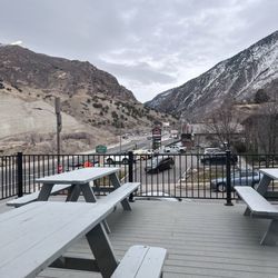 Alpha Coffee - Cottonwood Heights - Patio