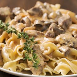 Dinner Factory Canada - Beef Stroganoff - Dec Menu  item