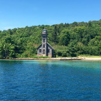Shipwreck Tours - Boating Near Me - Munising, Michigan