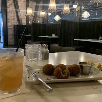 The Rouxpour - Cajun/Creole Near Me - Houston, Texas