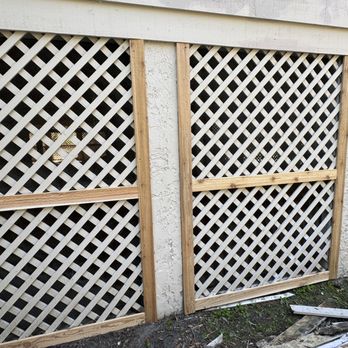 Kipar Construction Services - a fence with lattices - General Contractors Near Me Kipar Construction Services - a fence with lattices - General Contractors Near Me
