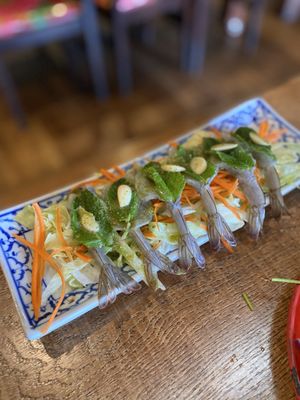 Saap Ver Damn Good! Thai street food by null