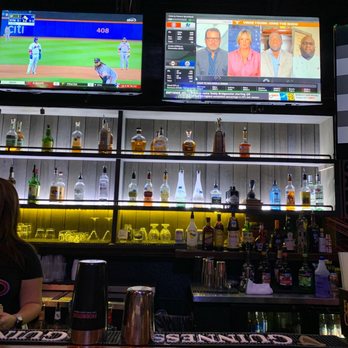 Greystone Pub - Bar area - Pubs Near Me - Charlotte, North Carolina