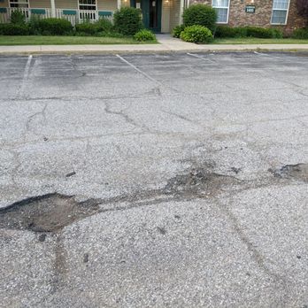 Maple Tree Apartments - Apartments Near Me - La Porte, Indiana Maple Tree Apartments - Apartments Near Me - La Porte, Indiana