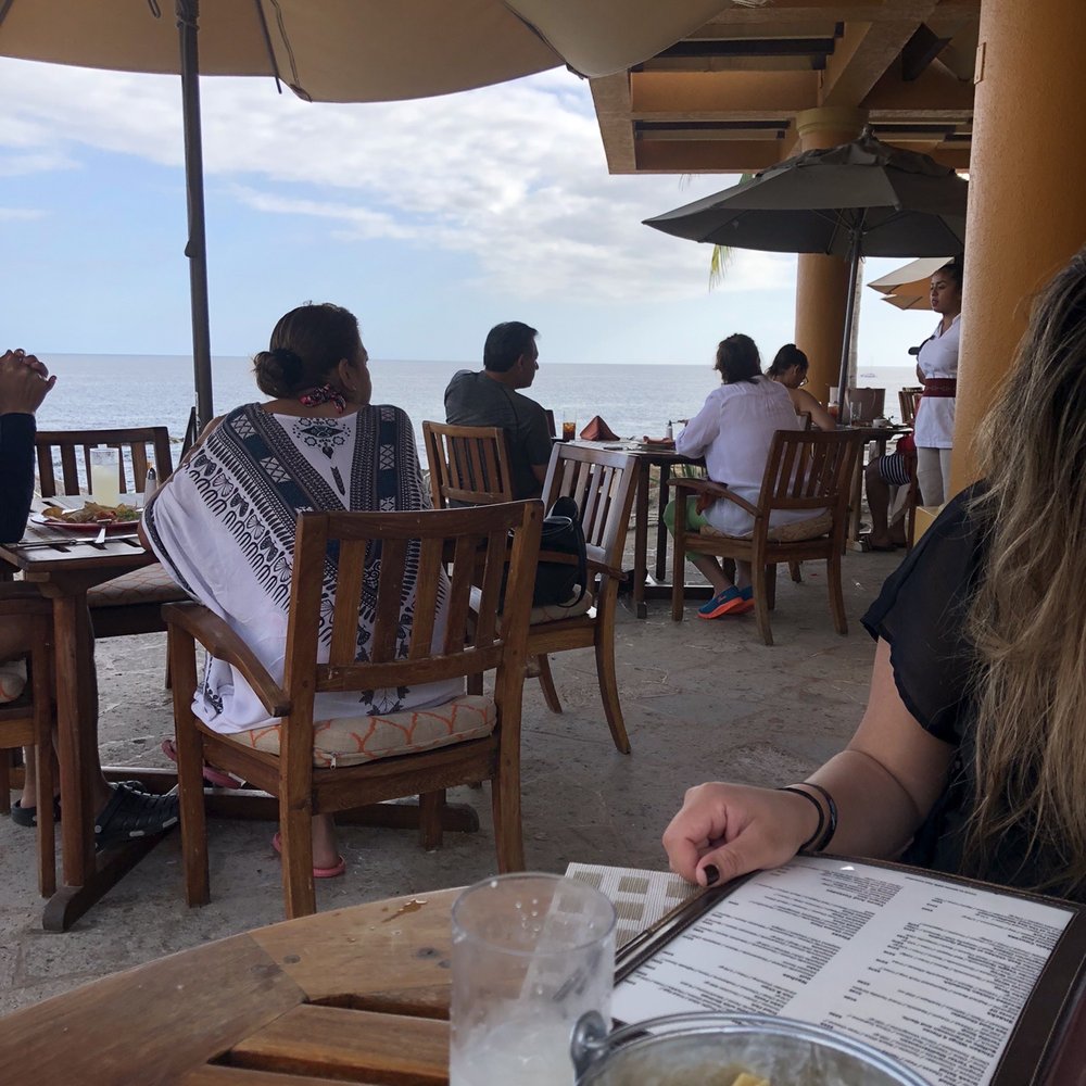 Restaurante Peninsula - Seafood Near Me - Cabo San Lucas, BCS Restaurante Peninsula - Seafood Near Me - Cabo San Lucas, BCS
