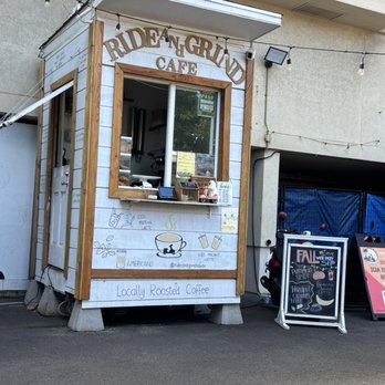 Ride and Grind Cafe - Cute and tiny coffee shack in the food truck park on Kalakaua - Breakfast & Brunch Near Me - Honolulu, Hawaii