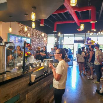 Cafe 86 - Desserts Near Me - Valencia, California