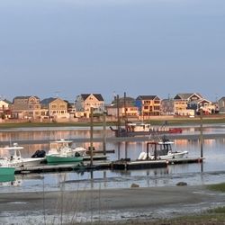 Hobbs Harborside