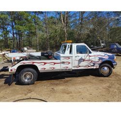 Daniel's Towing