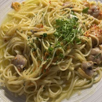 Sette - Spaghetti Vongole - Italian Near Me - Marlboro, New Jersey