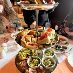 Diciannove Dieci 1910 - High tea