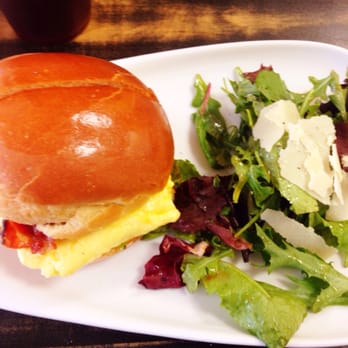 Bree'osh - Montecito - Bacon and egg brioche with herb sauce. Highly recommended. - Coffee & Tea Near Me - Santa Barbara, California