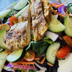 The Brakeman American Grill - Salad with grilled chicken