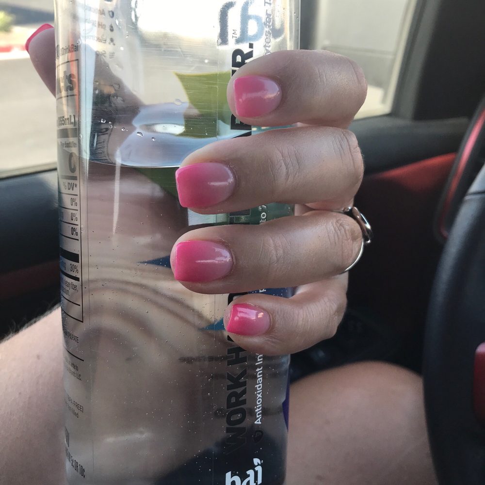 Hombre Nails