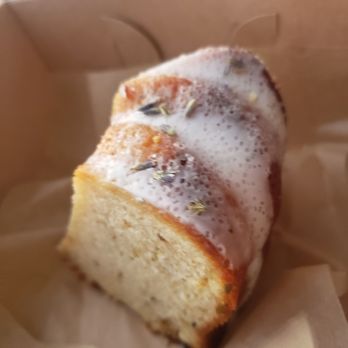 COLAB Kitchen - Lavender bundt - New American Near Me - Stuart, Florida