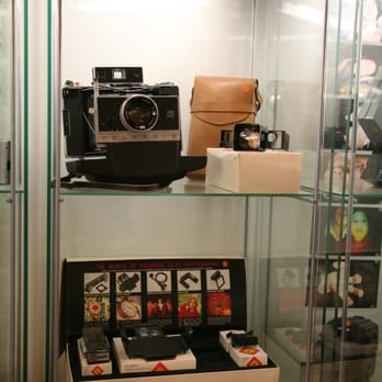 Sendean Cameras - Photography Stores & Services Near Me - London, XGL