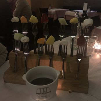 Walliser Keller - Fondue Near Me - Zürich, ZH