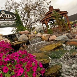 Pesches Grnhse Floral Shop & Gift Barn