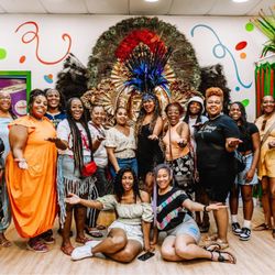 Travel Divas - Samba School of Carnival