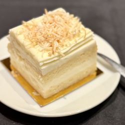 Brodard Chateau - Coconut Cake