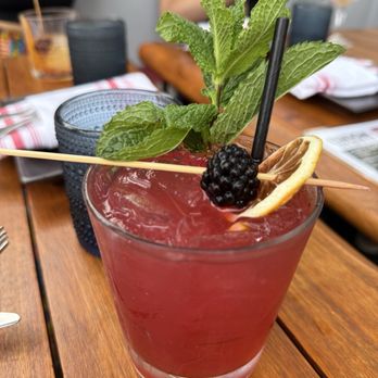 Union Kitchen & Bar - Drink - Cocktail Bars Near Me - Wilton Manors, Florida Union Kitchen & Bar - Drink - Cocktail Bars Near Me - Wilton Manors, Florida