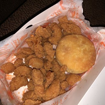 Popeyes Louisiana Kitchen - Fried shrimp dinner. Mostly just chunks of fried batter. - Fast Food Near Me - Lodi, California