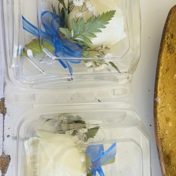 Vons - One is a corsage. One is a boutonnière. Can you tell the difference? Me either. Yet the " corsage" was twice as much - Grocery Near Me - San Pedro, California Vons - One is a corsage. One is a boutonnière. Can you tell the difference? Me either. Yet the " corsage" was twice as much - Grocery Near Me - San Pedro, California