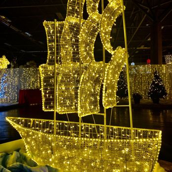 Glow Edmonton - Beautiful displays - Festivals Near Me - Edmonton, Alberta