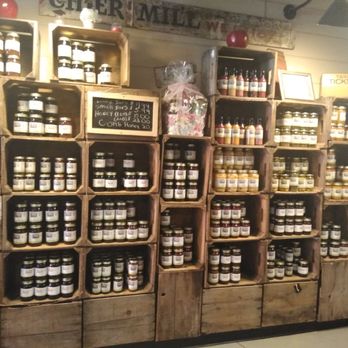 Jericho Cider Mill - What a selection - Fruits & Veggies Near Me - Jericho, New York