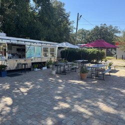 Beaches BBQ - Outside Vibes