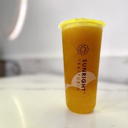 Sunright Tea Studio - Mango Jasmine Green Tea 75% sweet