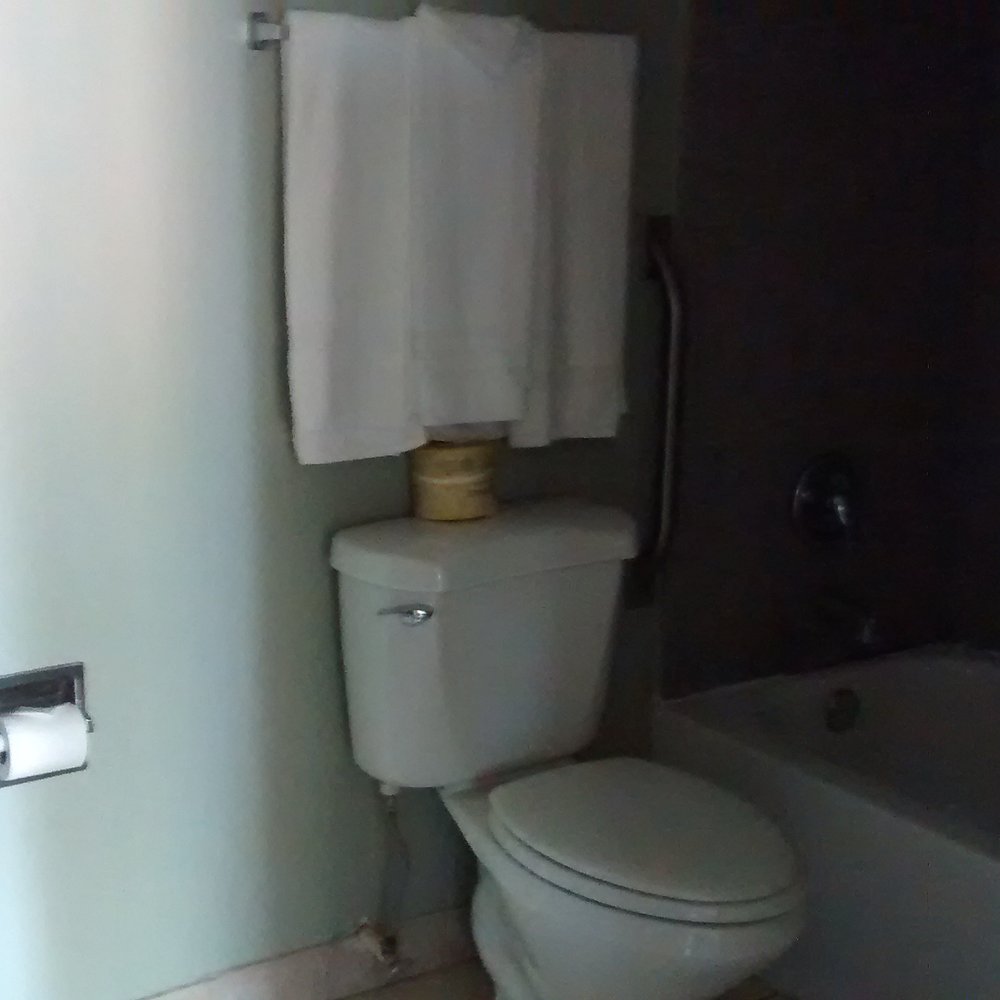 Super 8 by Wyndham Spring - Hotels Near Me - Spring, Texas