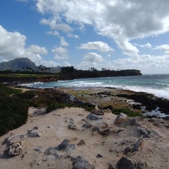 Maha'ulepu Heritage Trail - Hiking Near Me - HI, Hawaii