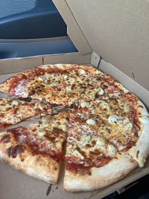 Ramundo's Pizzeria by null