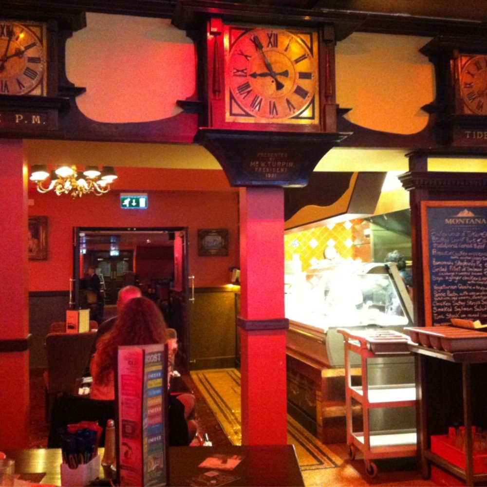 Roost - Pubs Near Me - Maynooth, KE
