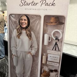 Canyon Transportation - I attended the UGCCreatorConnect event and one of the sponsors had this setup.
