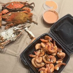 Homeboys Seafood - XL crabs ( so meaty and fresh ) and than sauce is definitely rated #1 in the area hands down !!!