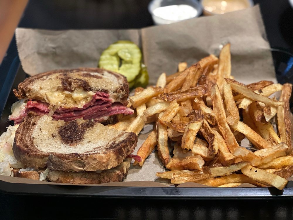 BROAD AXE 157 Photos & 175 Reviews 28 W Franklin St, Hagerstown, MD