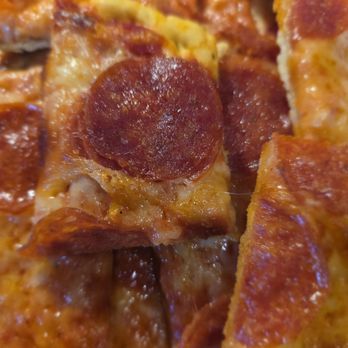Kaiser's Pizza & Pub - Pepperoni Pizza - Pizza Near Me - Kenosha, Wisconsin
