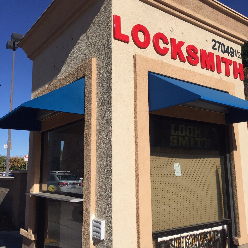 Safeway Locksmith - across from Home Goods and Coldstone. Safeway Locksmith - across from Home Goods and Coldstone.