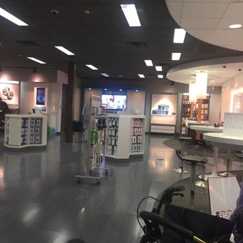 AT&T Store - Omg the don't work the watch football! - Mobile Phones Near Me - Austin, Texas AT&T Store - Omg the don't work the watch football! - Mobile Phones Near Me - Austin, Texas