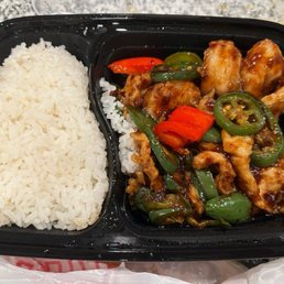 Jalapeño chicken and shrimp lunch special.  Fresh and flavorful.