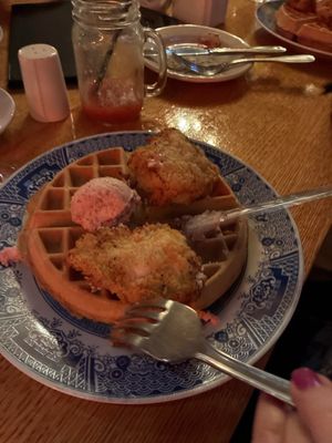 Daryl's House Restaurant & Live Music Club by null