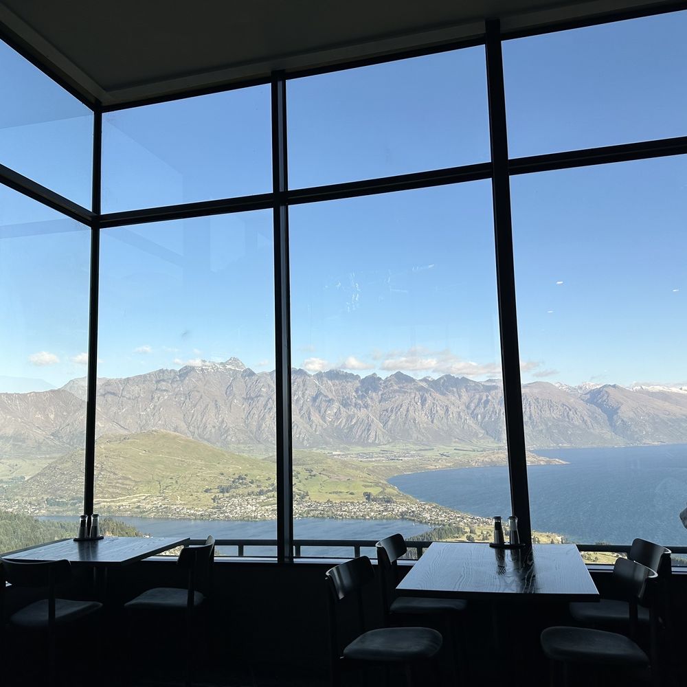 Stratosfare - Gorgeous view - Modern European Near Me - Queenstown, OTA Stratosfare - Gorgeous view - Modern European Near Me - Queenstown, OTA