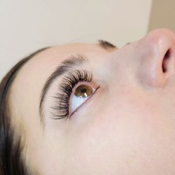 CJ Eyelash