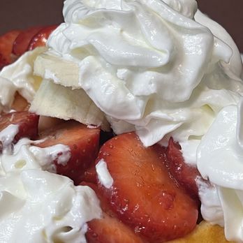 The Shack - Strawberry Banana waffles - American Near Me - Groton, Connecticut
