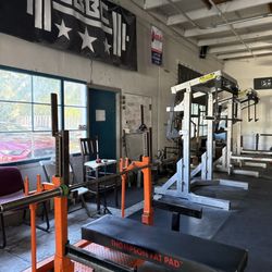 Boss Barbell Club