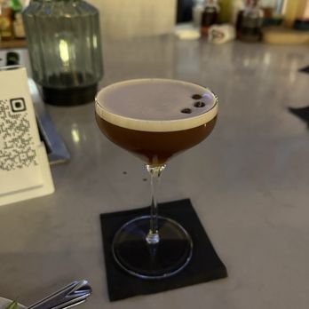 Streetlight Brasserie - Espresso martini - Cocktail Bars Near Me - Buffalo, New York