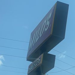 Milo's Hamburgers